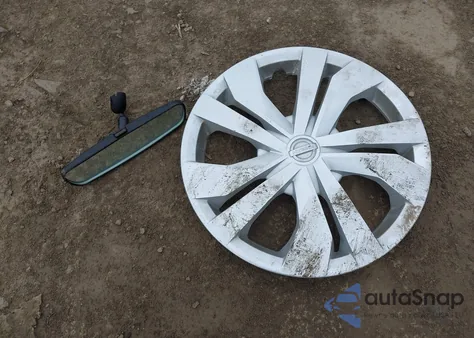 2013 Nissan Versa 1.6 Sv z USA, uszkodzony, nr VIN 3N1CN7AP3DL818837